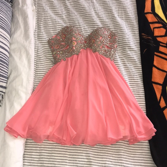 Allure Dresses & Skirts - Prom dress